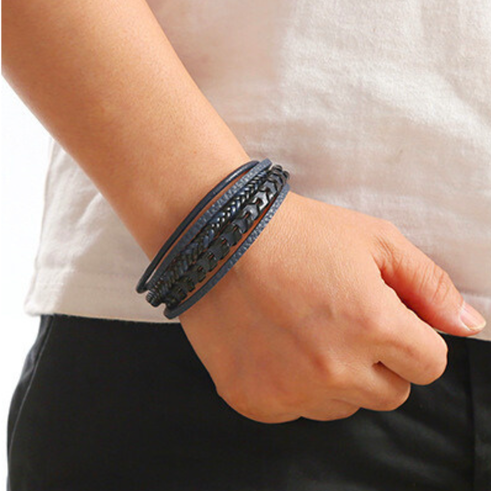 Leather men's bracelet – rugged, stylish, and timeless (Buy one, get one free)