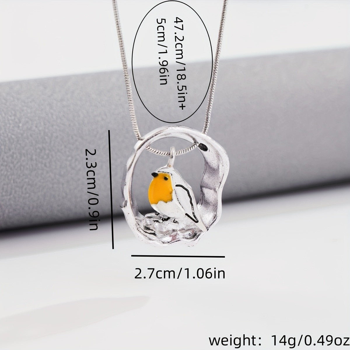 Necklace with a robin