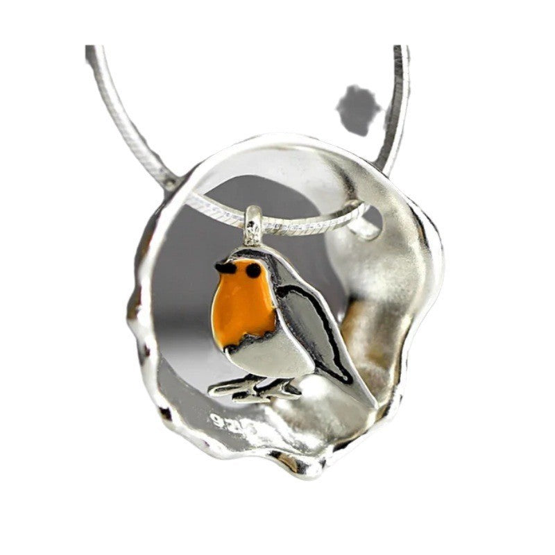 Necklace with a robin